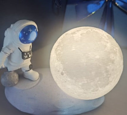 Small Astronaut Moon Touch Sensor Night Light
